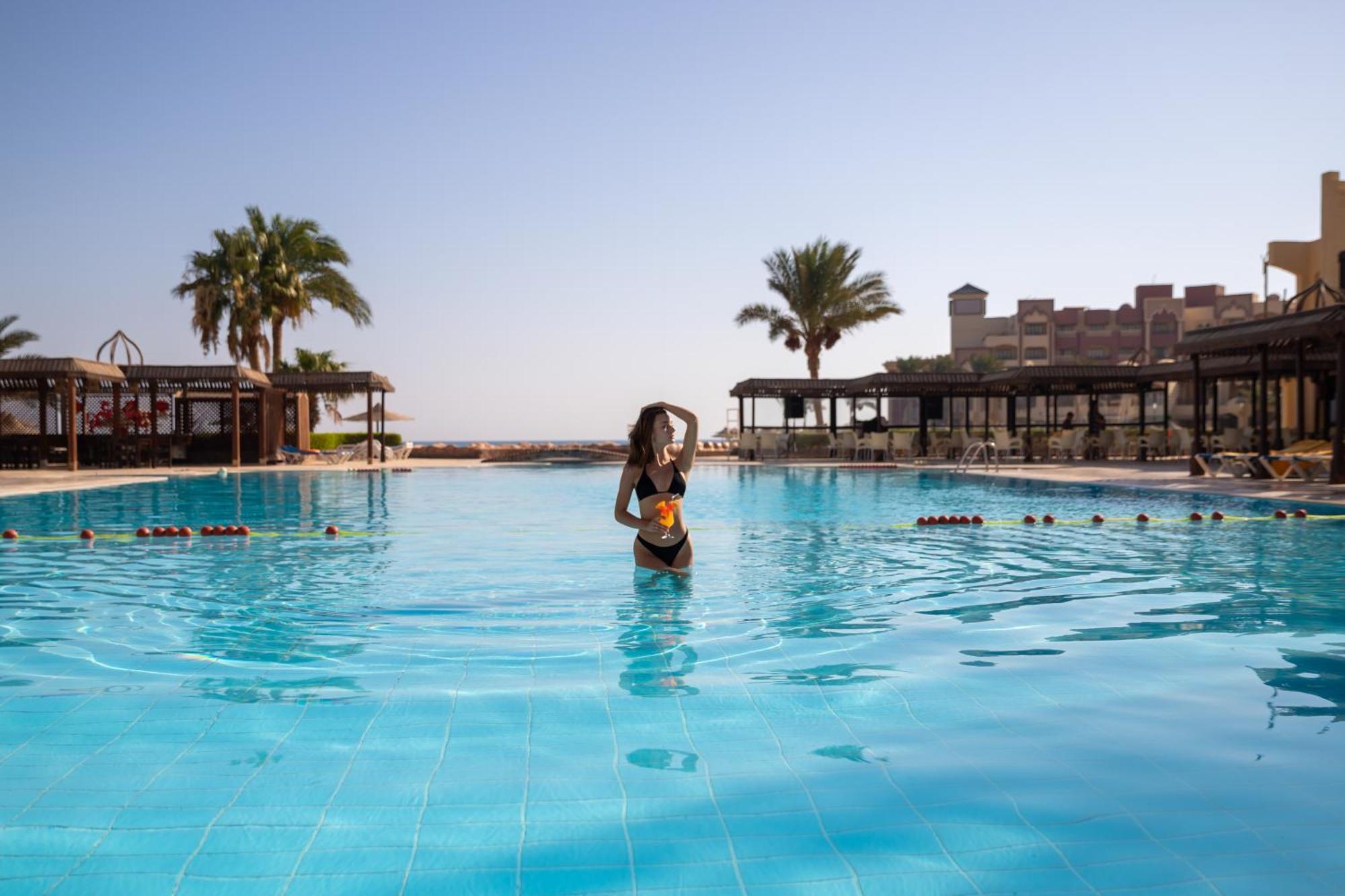Sunny Days Mirette Family Resort Hurghada Buitenkant foto